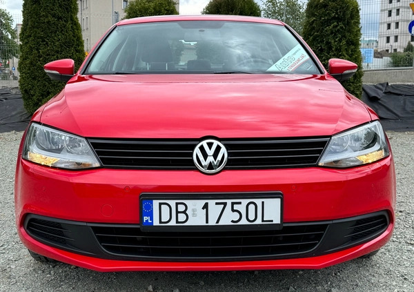 Volkswagen Jetta cena 24900 przebieg: 185000, rok produkcji 2011 z Kargowa małe 781